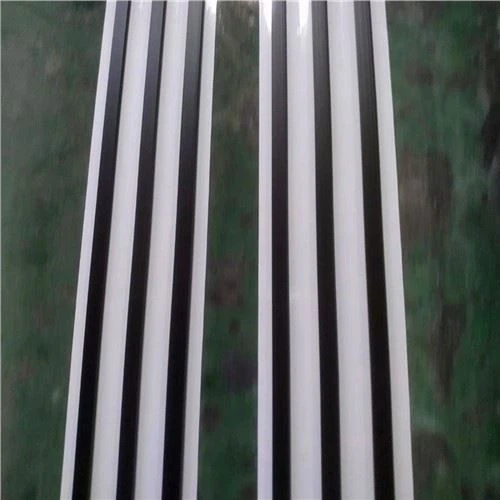 Türpositionierungsloch Butylkleber